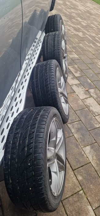 Jante cu anvelope iarna 225 45 r17