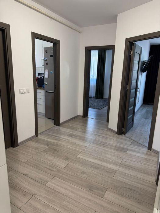 De vanzare/ apartament 3  camere situat la etajul 2/ zona Trivale