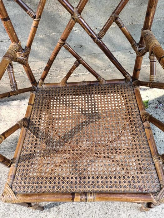 Scaun deosebit  din bambus