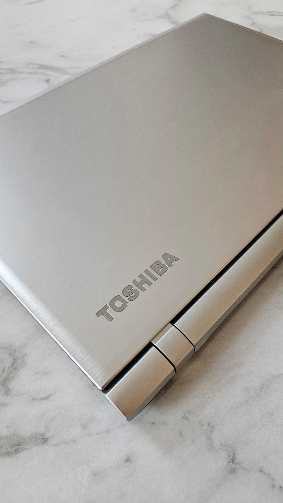 Лаптоп Toshiba Satellite P50-C-18D