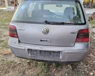 VW Golf 4 1.6 SR Само на части