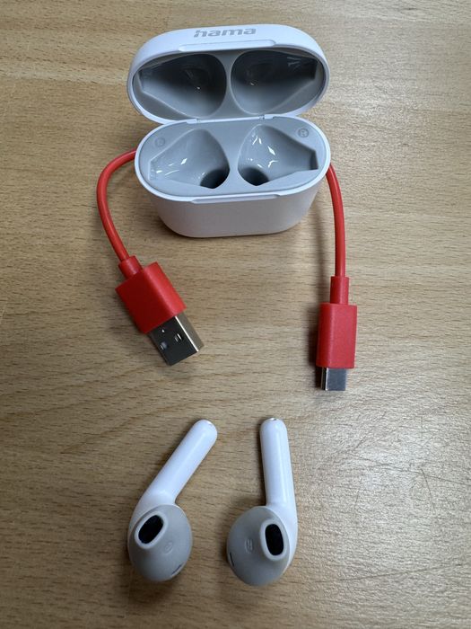 Безжични слушалки hama freedom light