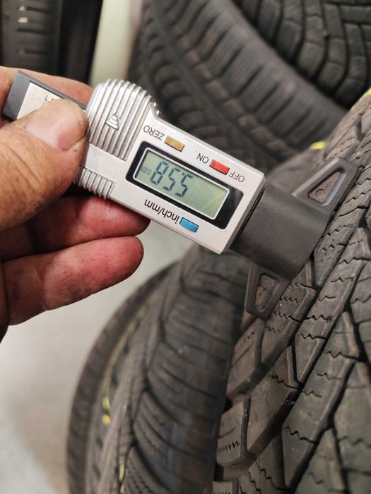 4бр. зимни гуми 215/65/17 Bridgestone