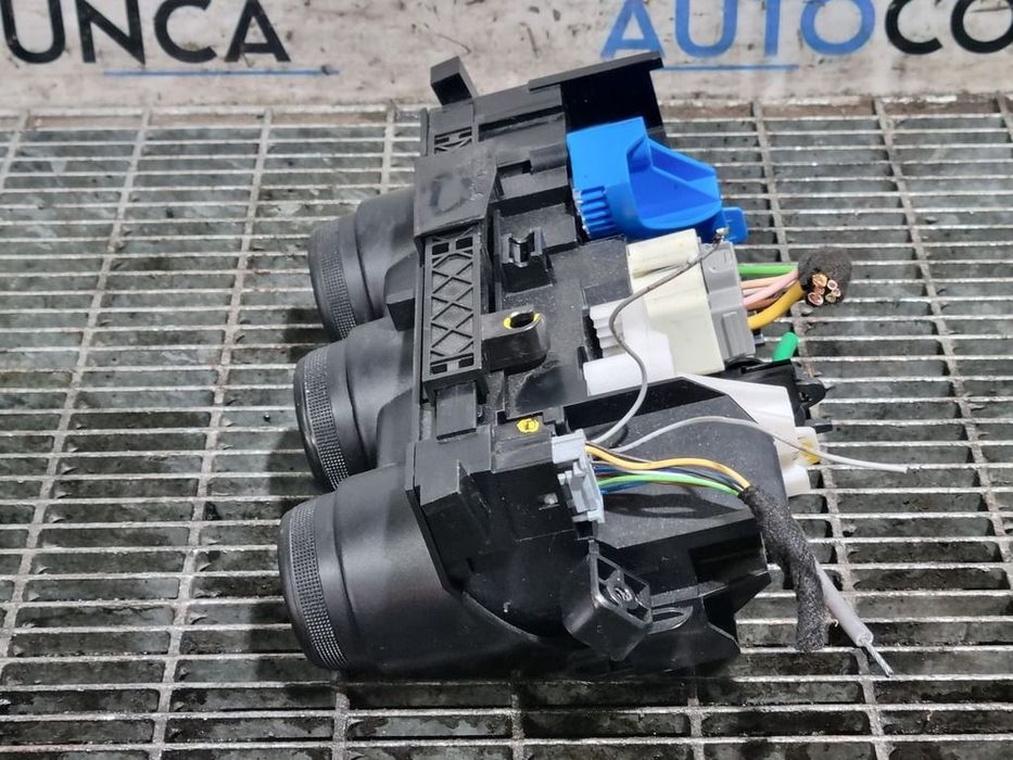 Panou Comanda AC Clima Dacia Duster II 2018 - 2021 (1318) T20954b