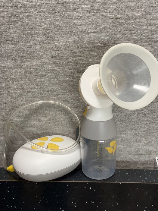 Молокоотсос Medela