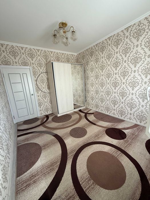 Сергели 7 3-метро ёнида 2 хона 60квадрат+12кв лифтовой 2/6 балкон