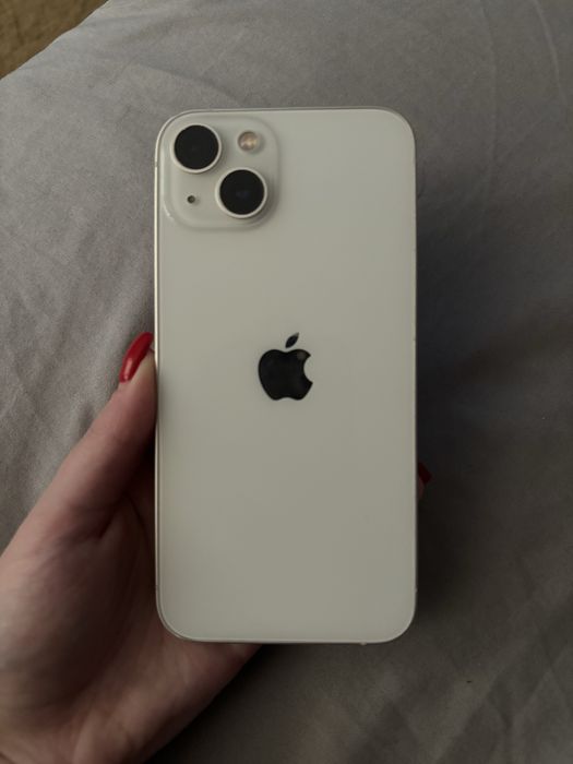 Продам айфон 13 128 гб