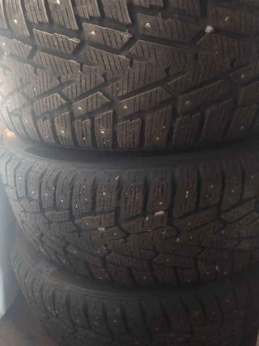 Баллоны с дисками  17  в отличном состоянии