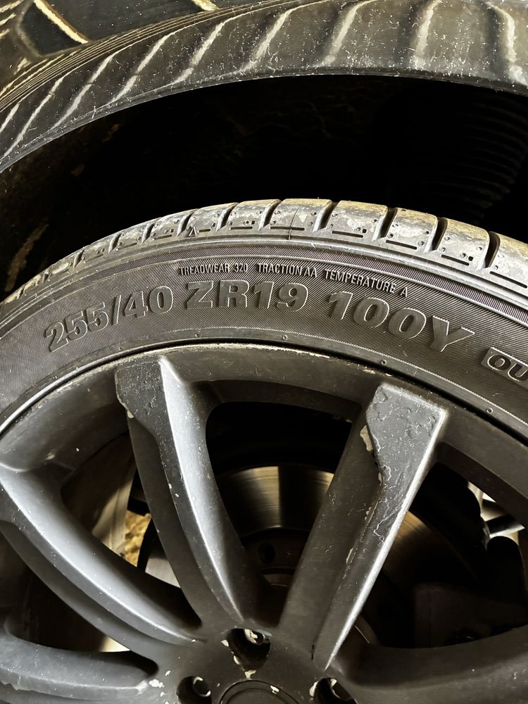 KUMHO летни 255/40/19