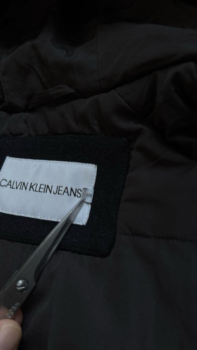 Детско вълнено яке Calvin Klein размер 128