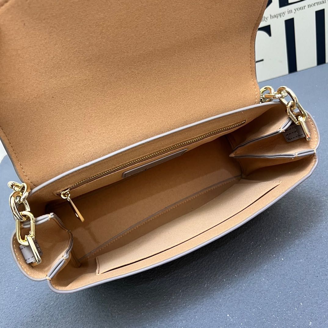 Дамска чанта Furla SS25