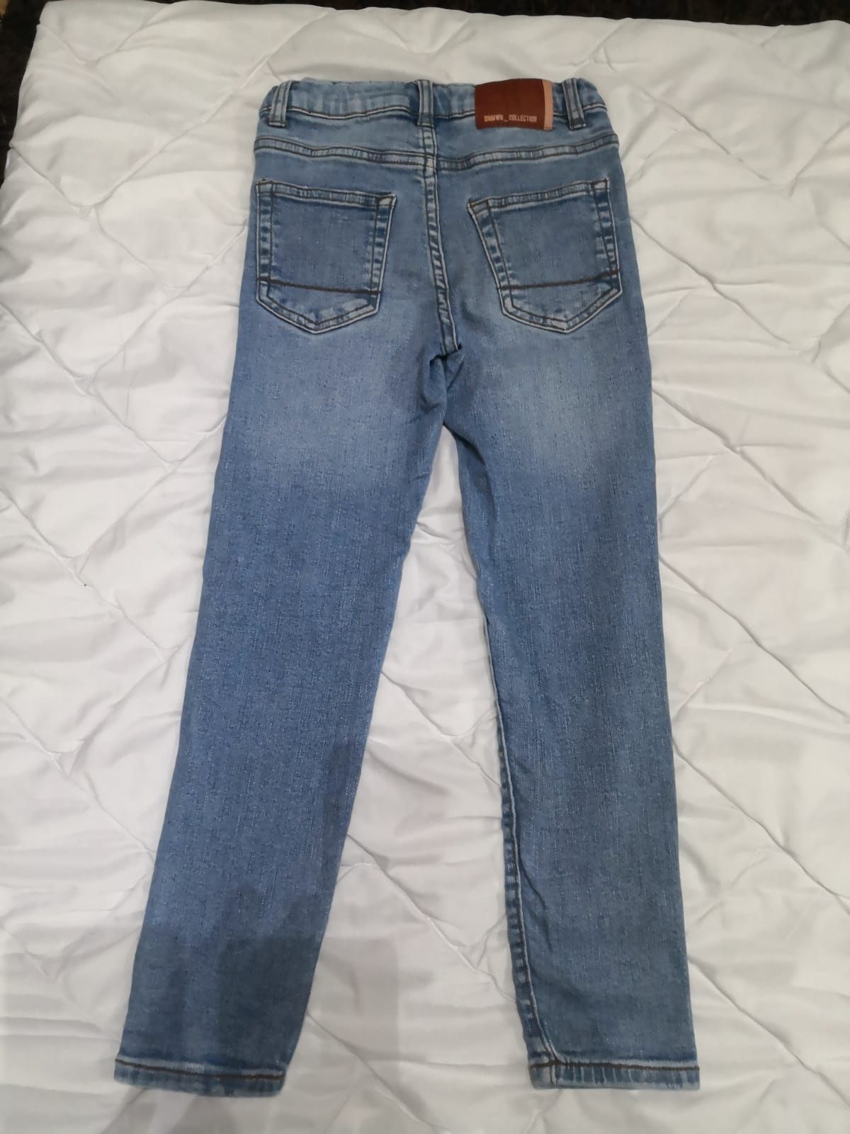 Blugi Zara Skinny Fit pentru copii