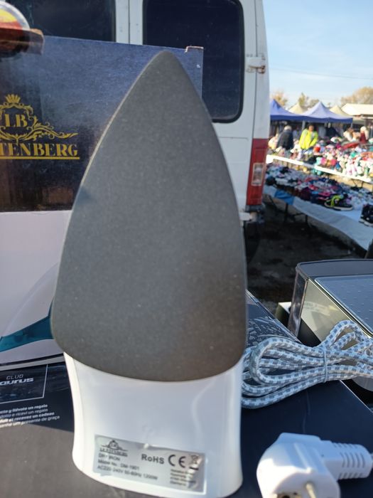 Vând fier de calcat