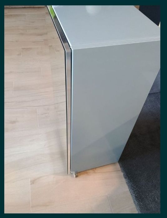 Dulap cu oglinda pentru baie ,montare suspendat ,chiuveta cu doua cuve