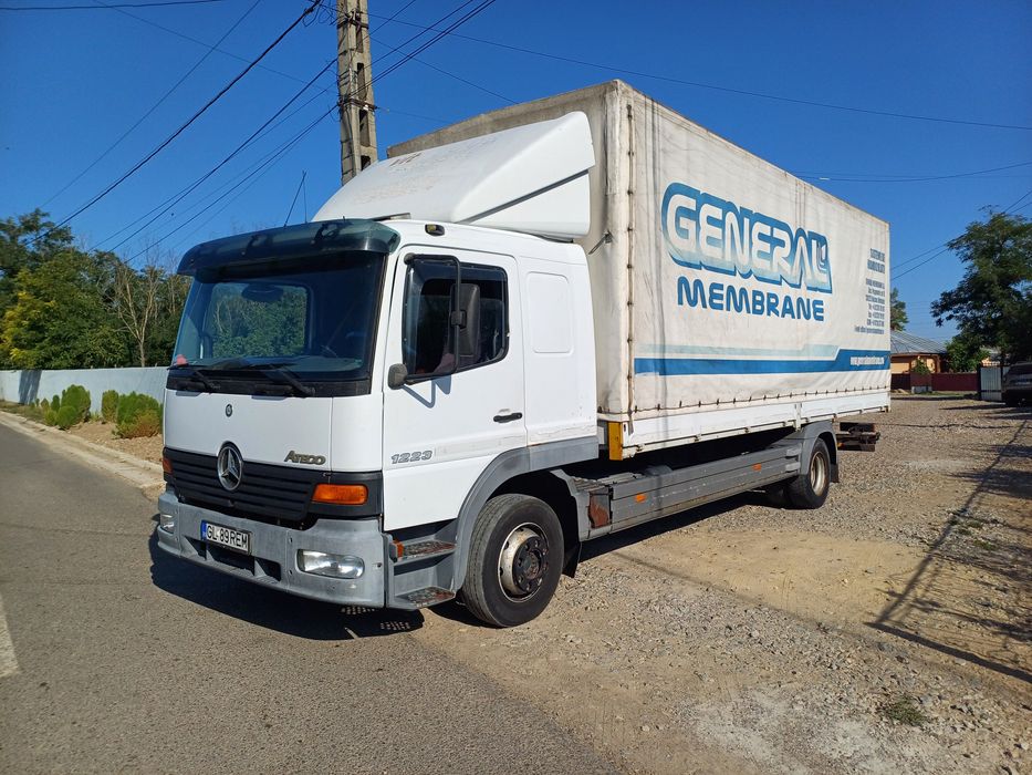 Mercedez atego 11990