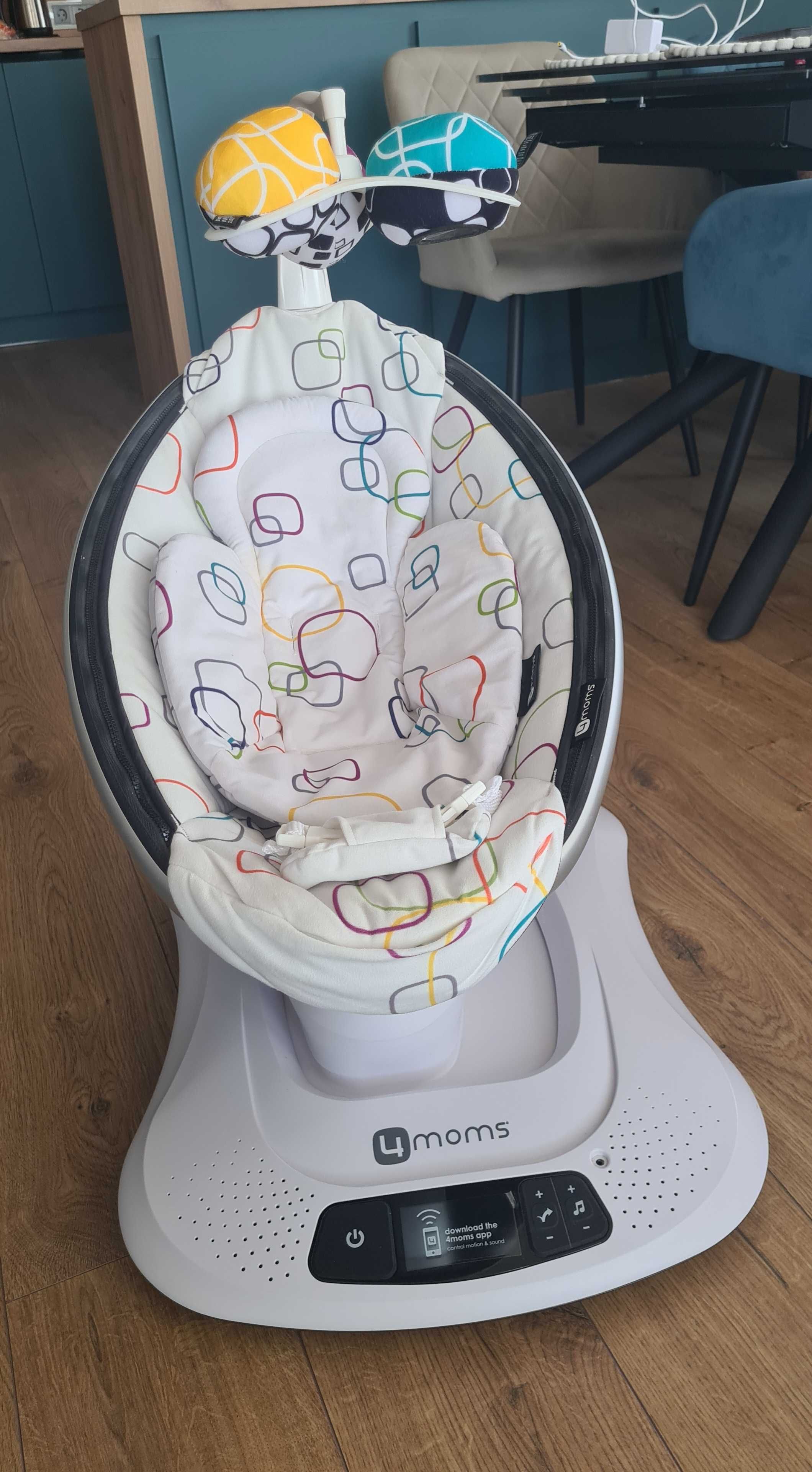 Електрическата бебешка люлка mamaRoo