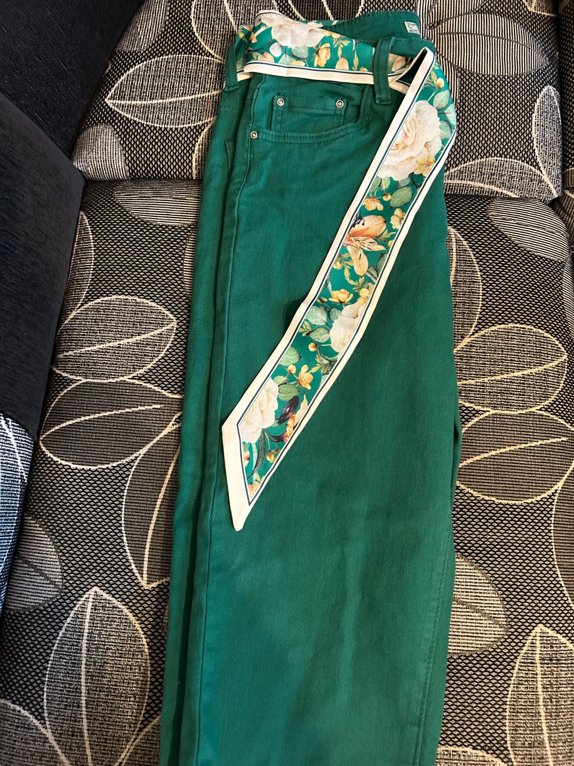 Zara панталон/ Зелени дънки