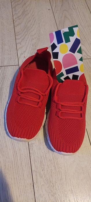 Adidași noi  Coccodrillo nr.31