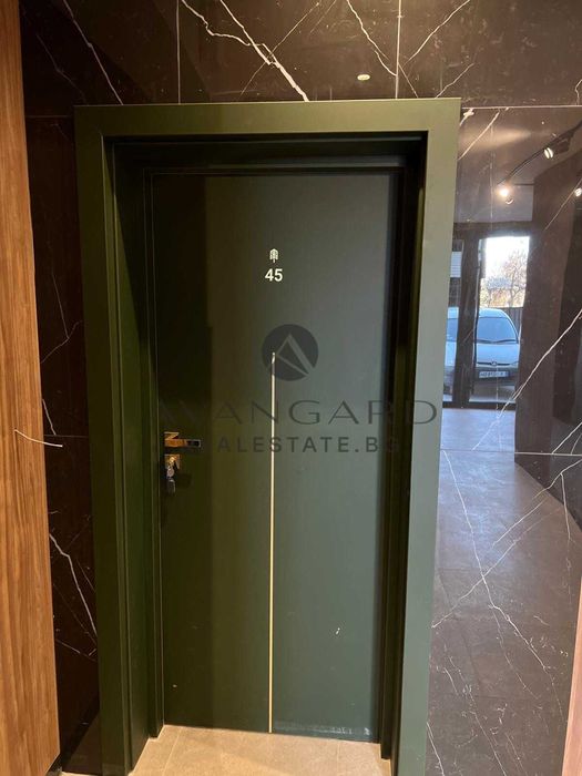 Продава се Тристаен апартамент в Пловдив, Каменица 2 - 117 кв.м за 1411 €/кв.м - Снимка #7