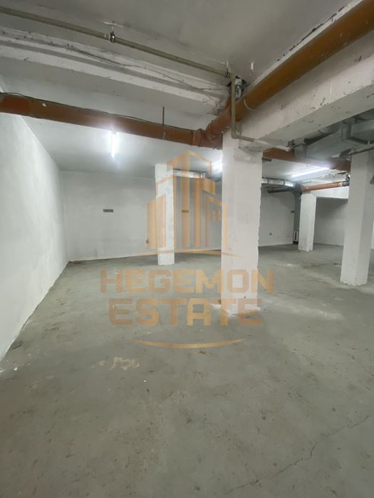Продава се Гараж / Паркомясто в Варна, Погреби - 16 кв.м за 1313 €/кв.м - Снимка #1