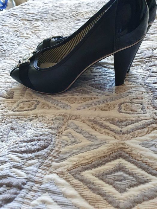 Елегантни Обувки