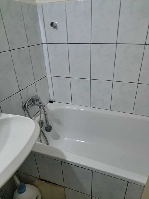 Garsoniera de vanzare