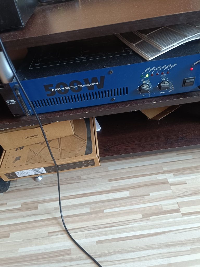 Стъпало 500 w  пулт и тонколони