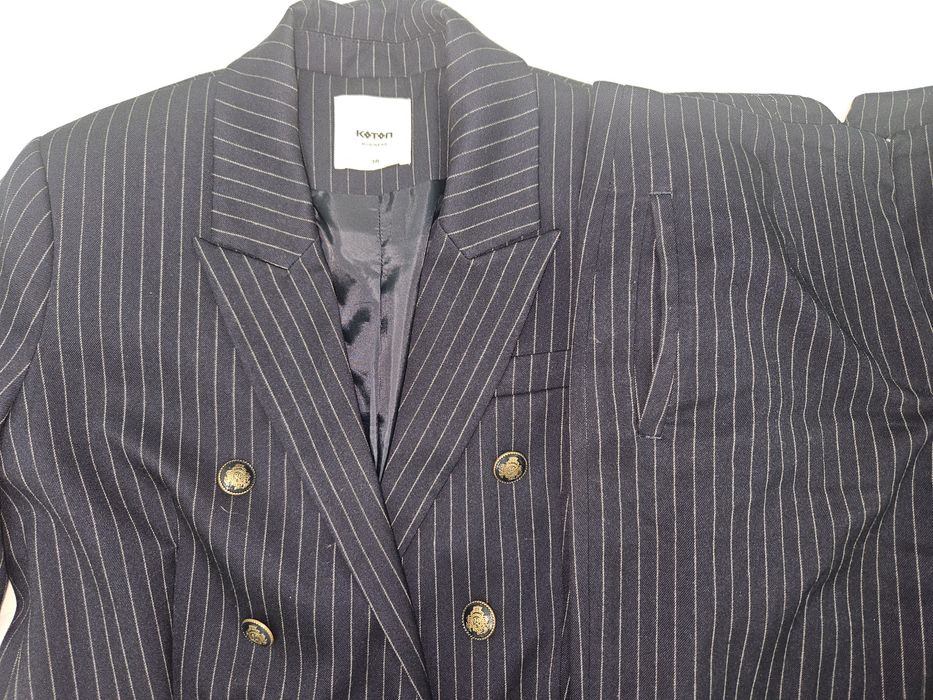 Брючный костюм для офиса