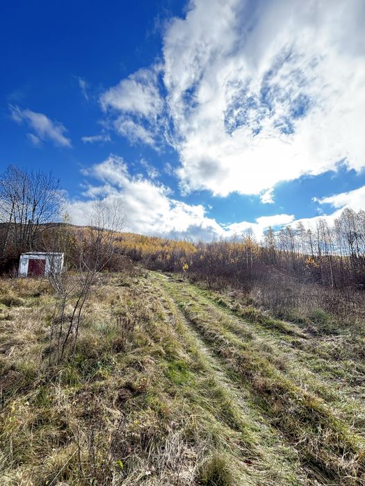 Teren intravilan-Vânători zona fostei pârtii