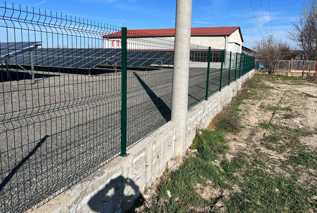 Дава се под наем Парцел в Пловдив, Каменица 1 - 1269 кв.м за 408 € - Снимка #3