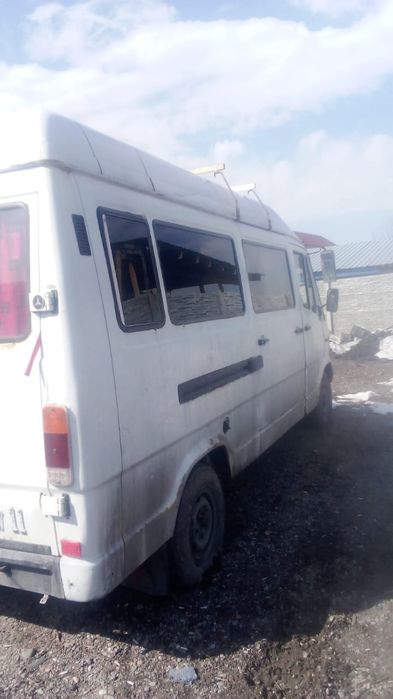 Продам Мерседес Бенс спринтер
