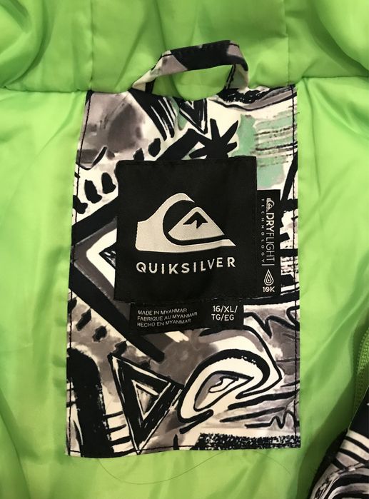 Яке за сноуборд Quiksilver, размер 16Y / S