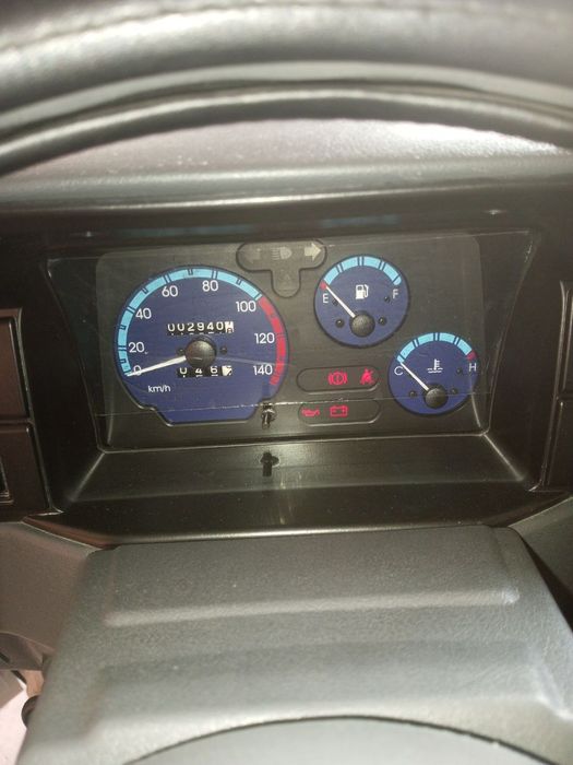 Damas sotiladi 2024  yangi moshina