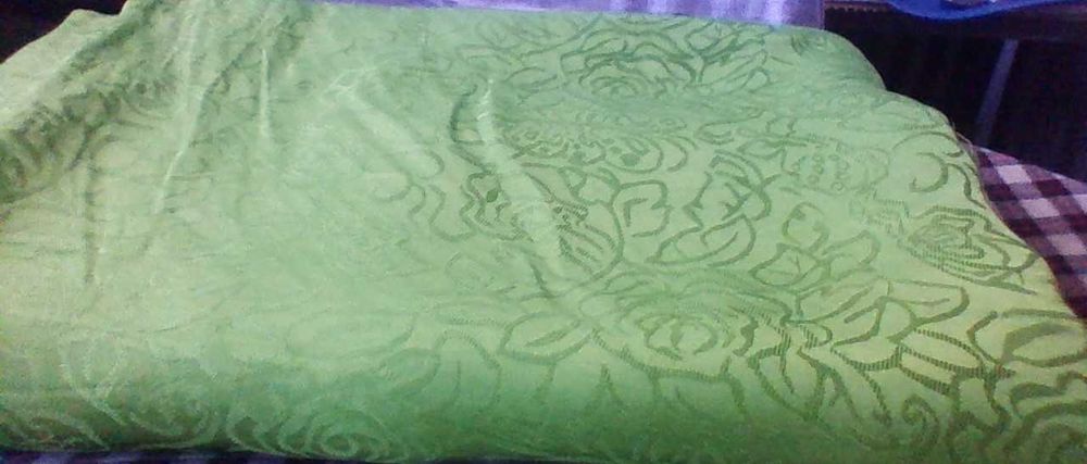 Луксозен Плат Сатен,цвят зелен ,син