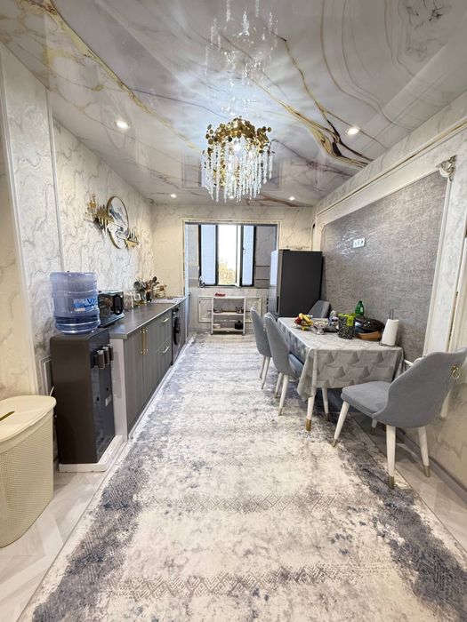 Чиланзар 17.  ЕВРО ЛЮКС.  2 х комнатная упааованная все новая