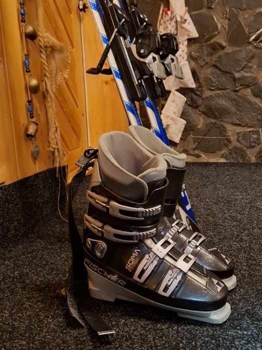 Skiuri Echipament ski Oferta Ieftin