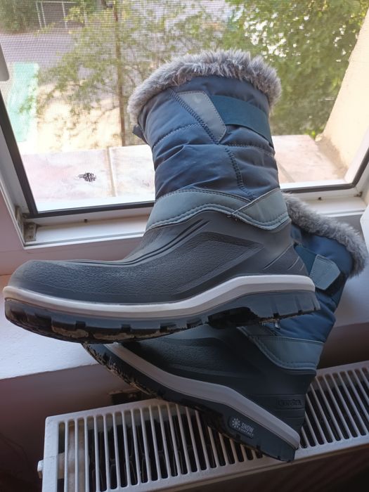 Quechua Waterproof Snow Contact