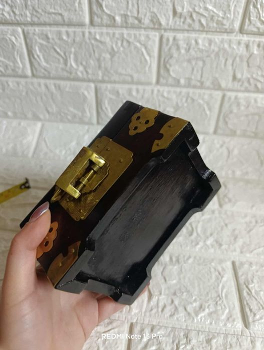 Старинно ковчеже за бижута