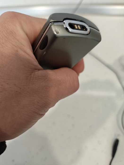 ***Нокия 8850***