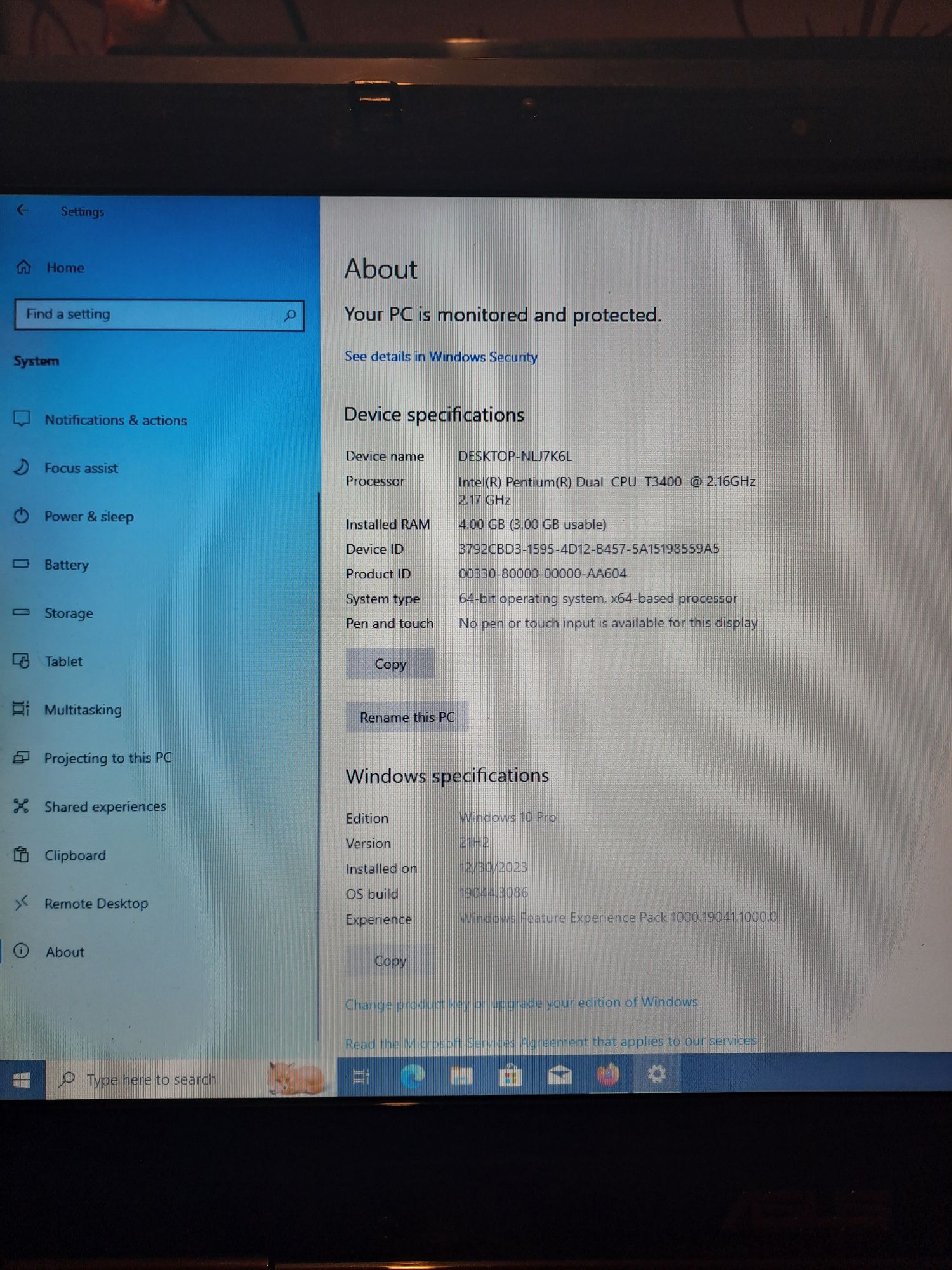 Laptop Asus Pro76 de 17.3 intel core duo ssd