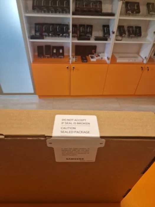 Samsung Galaxy Book4 360, Intel i7, 16 GB RAM, 512 GB 15,6" sigilat