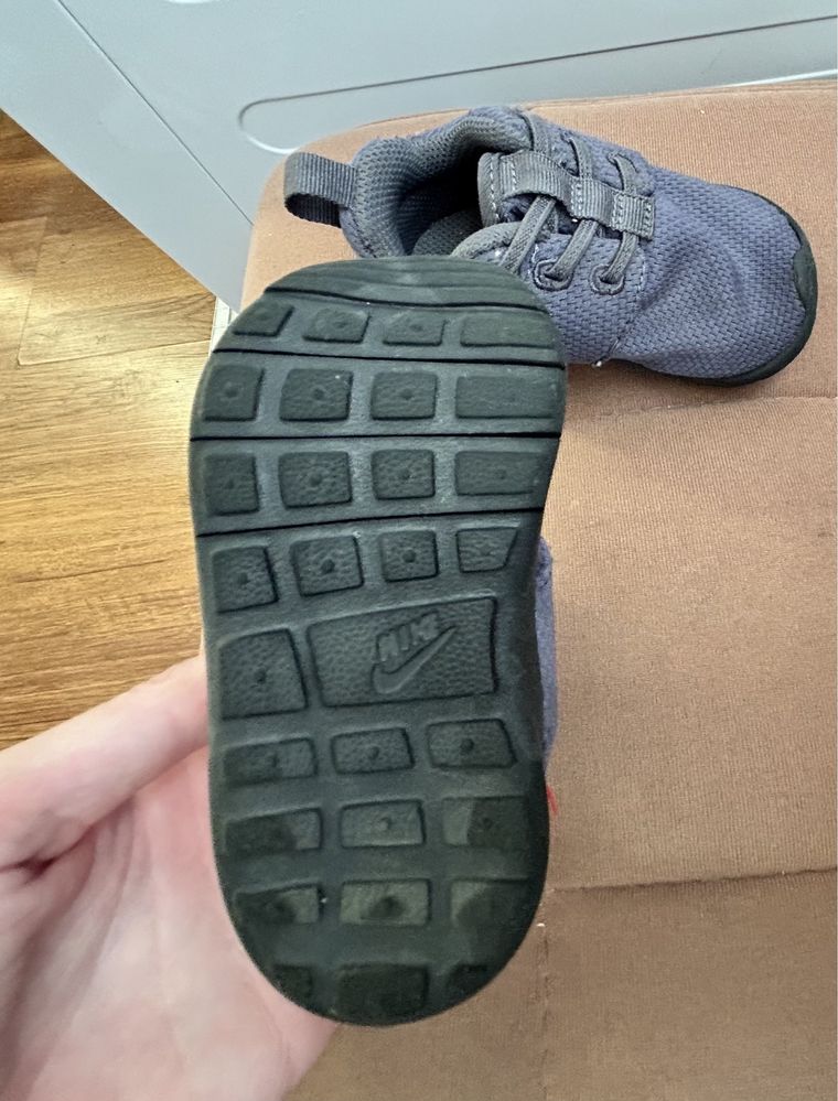 Оригинални маратонки Nike