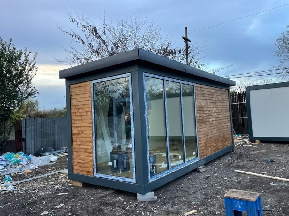 Vand containere locuibile