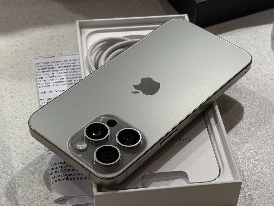 iPhone 15 Pro Max 256GB Natural Titanium – Перфектен, Гаранция!