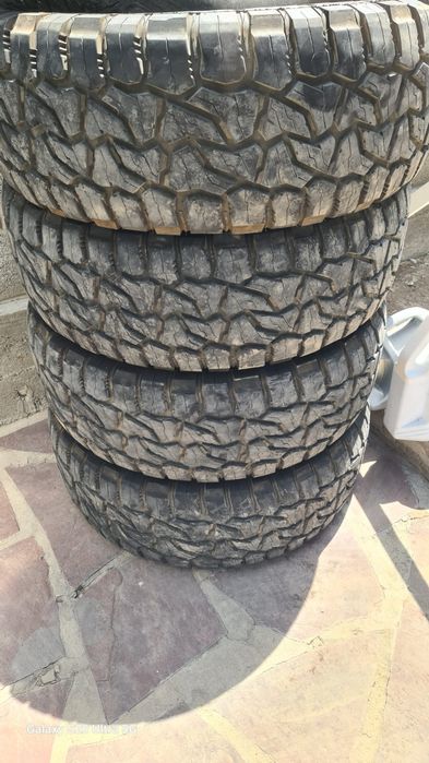 R/T шины для внедорожника 35 резина