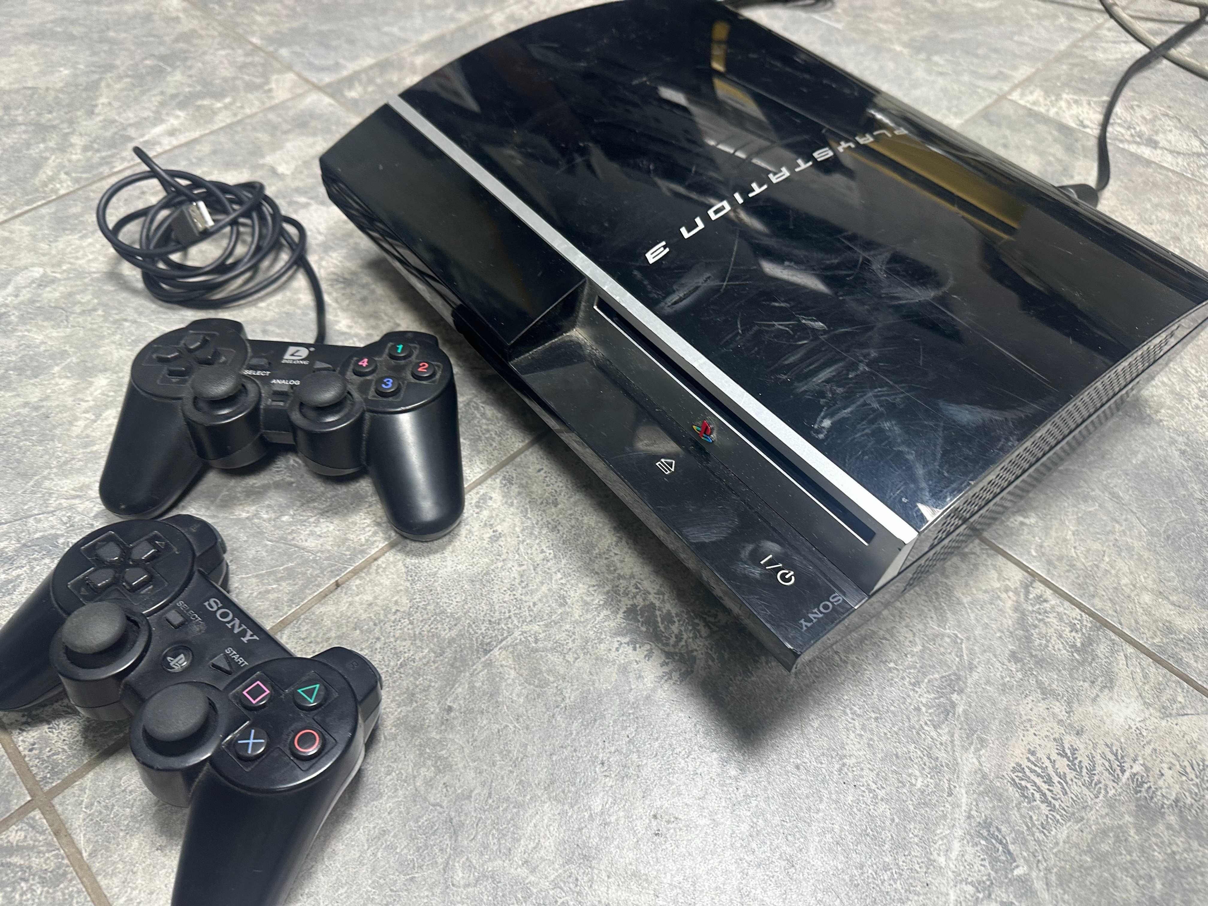 PlayStation 3 500GB /ps3 с два джойстика и игри