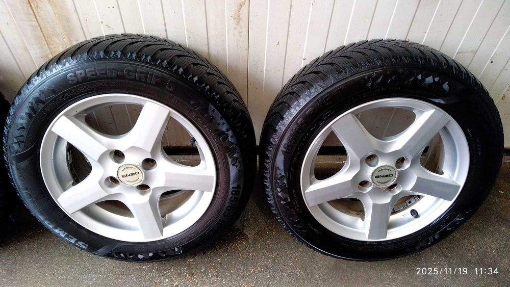 15 цола,4х100,в комплект с много добри зимни гуми!ЦО-60,1