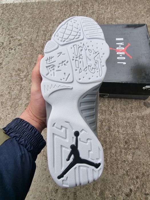 Nike jordan 9 grey