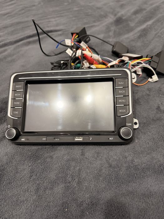 Vand navigatie cu Apple Carplay sau Android Auto