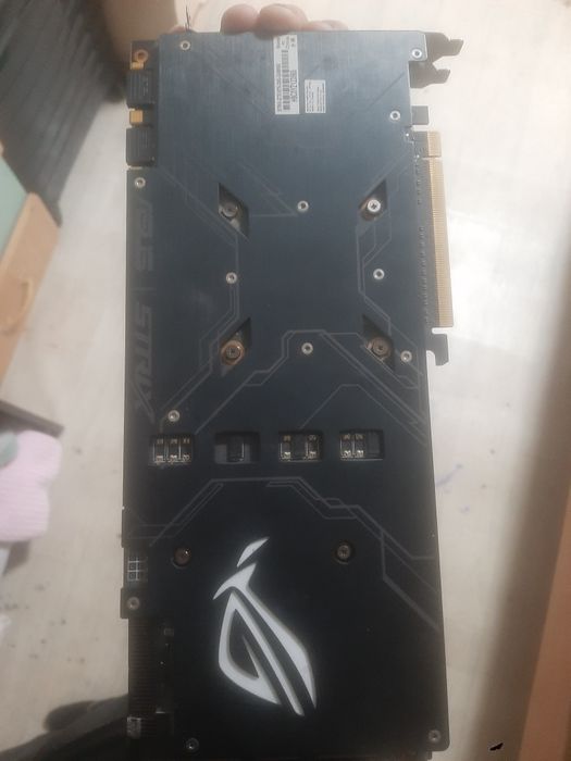 Продам asus rog strix gtx 1070 8gb